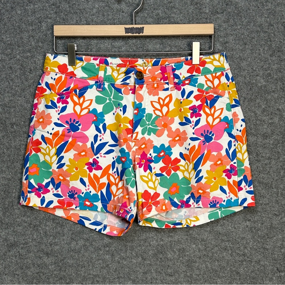 St. John’s Bay Size 8 Vibrant Floral Women's 5” Shorts Casual Comfort Stretch